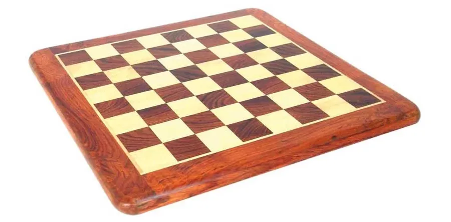 picture 2 Luxurious chess set – wooden chessboard + pieces 141MW+G10200