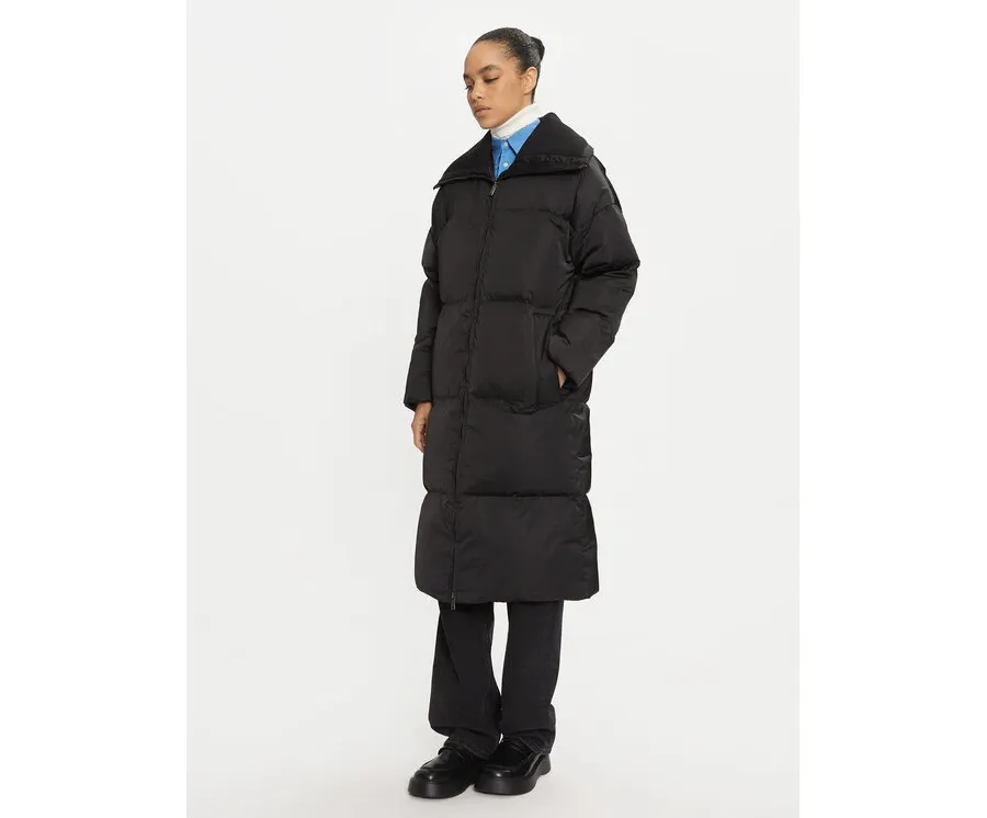 obrazek 1 Calvin Klein Kurtka puchowa K20K207721 Czarny Regular Fit