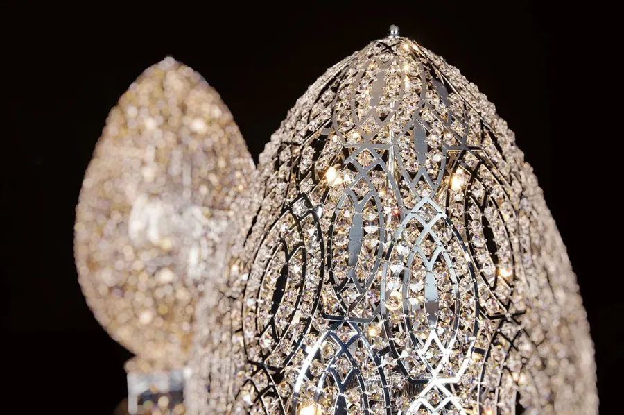 picture 6 Tasteful egg shaped lamp for modern interiors