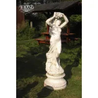Picture Raphael's garden figure