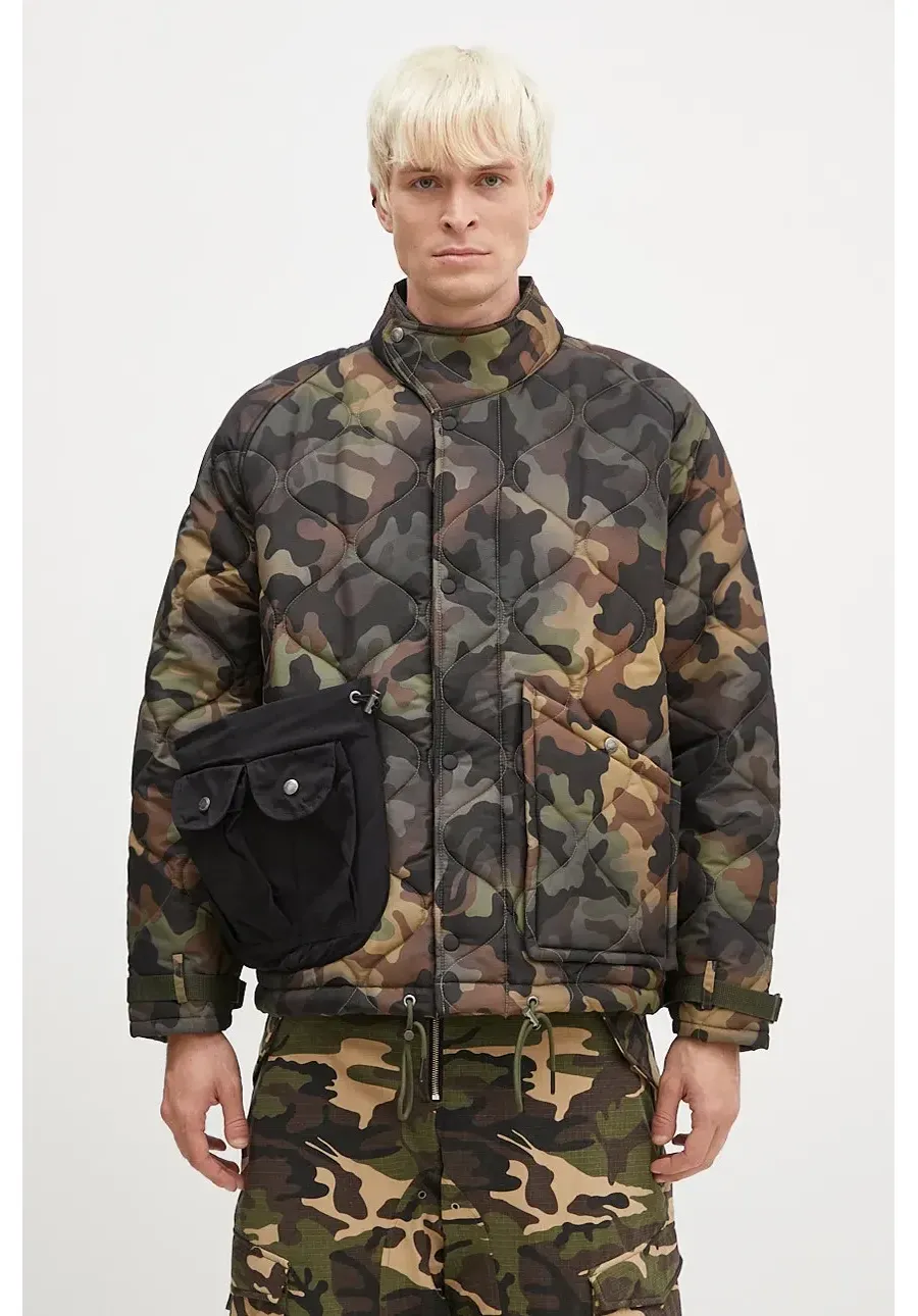 obrazek 1 Andersson Bell kurtka Multi-Pocket Camouflage Quilted Jumper męska kolor zielony przejściowa oversize awa617m