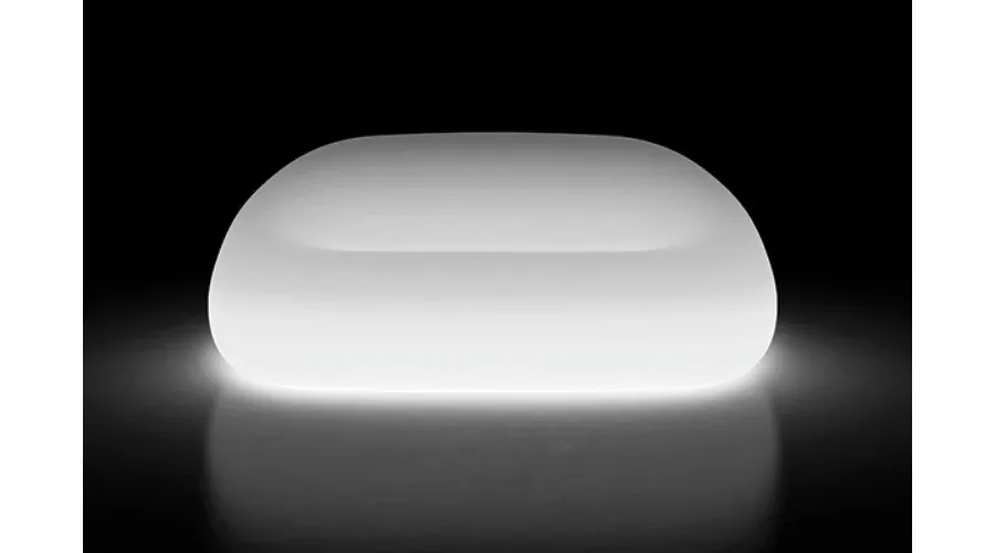 obrazek 1 Designerska sofa w stylu minimalistycznym do nowoczesnych ogrodów i wnętrz podświetlana lampą led - Plust
