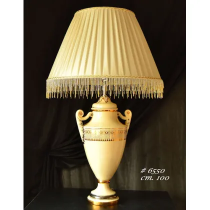 Zdjęcie Włoska lampa do apartamentu