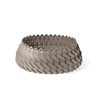 Picture An extremely elegant and versatile oval basket