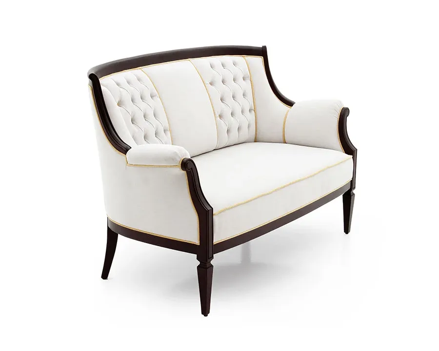 obrazek 1 Biała elegancko ukształtowana sofa w stylu klasycznym - Sevensedie