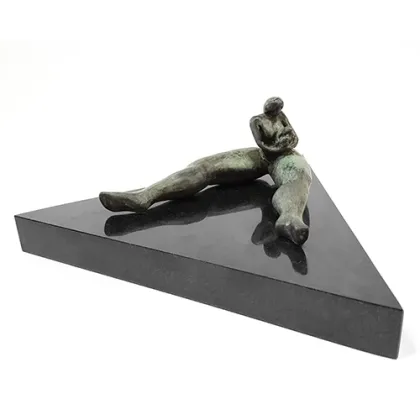 Zdjęcie Przepiękna statuetka z brązu