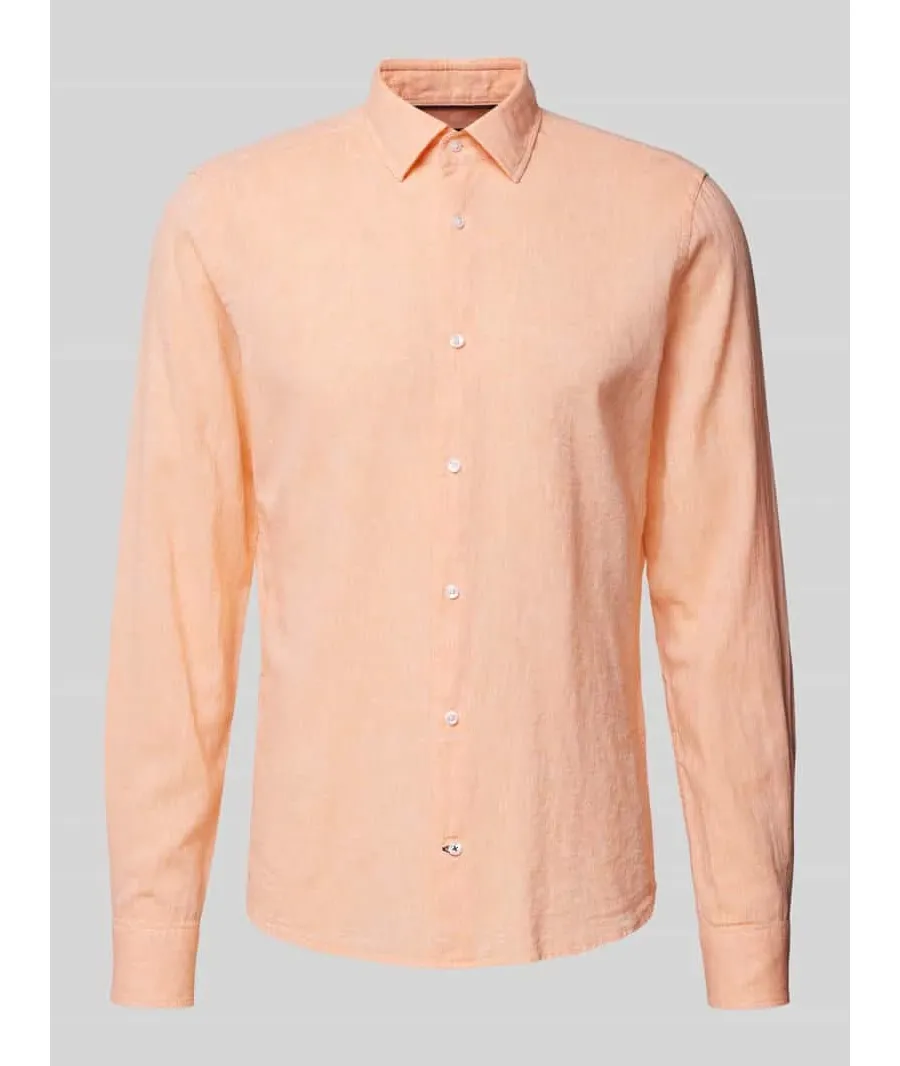 obrazek 1 Koszula casualowa o kroju slim fit z kołnierzykiem typu kent