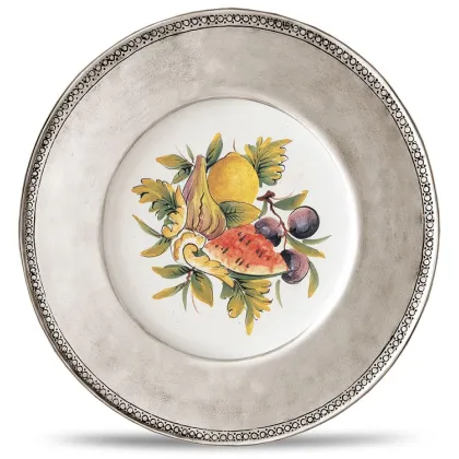 Zdjęcie Piękny talerz na ścianę do tradycyjnej kuchni