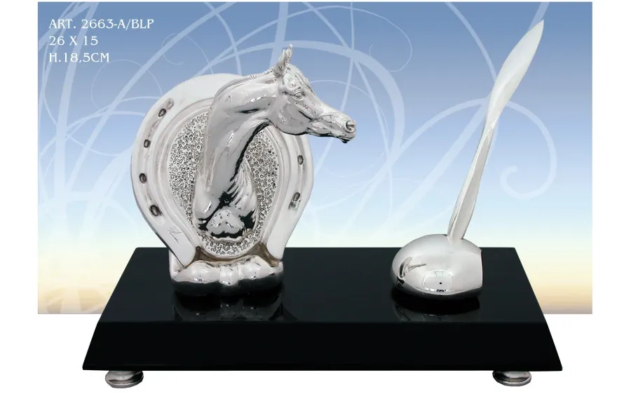 obrazek 1 Genialna figura konia w podkowie