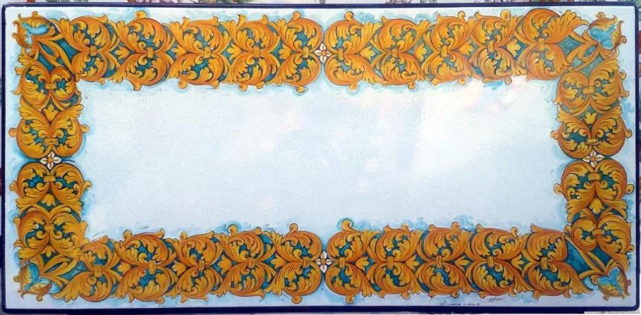 obrazek 1 Elegancki blat do ogrodu z lawy zdobiony pięknym ornamentem - Ceramiche Valchida