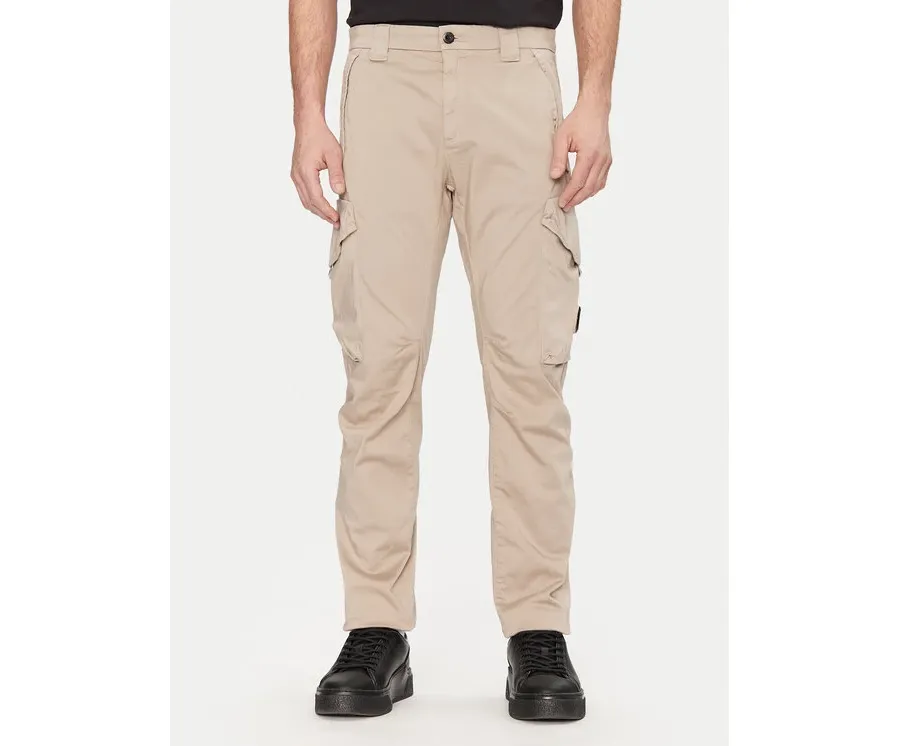 obrazek 1 C.P. Company Spodnie materiałowe 18CMPA058A005694G Khaki Regular Fit