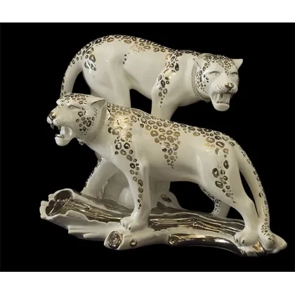 Picture Dreamlike tigers decorated with crystals