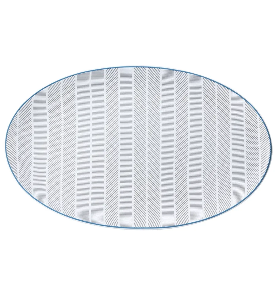 obrazek 1 Porcelanowy mały owalny talerz Orquestra w geometryczne równoległe drobne linie - Vista Alegre