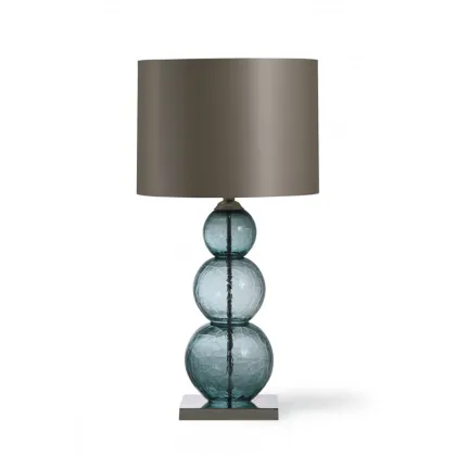 Zdjęcie Lampka stołowa w trzech wariantach kolorów