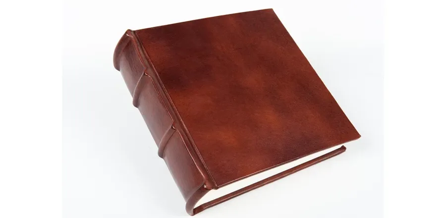 picture 1  Hand crafted photo album leather-paper 057-antico  (21x19 cm)