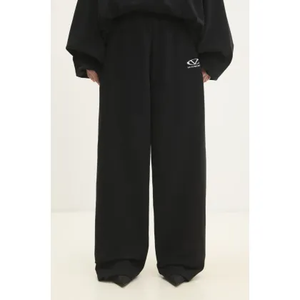 Zdjęcie VETEMENTS spodnie dresowe Oval Logo kolor czarny z nadrukiem UA66SP600BW