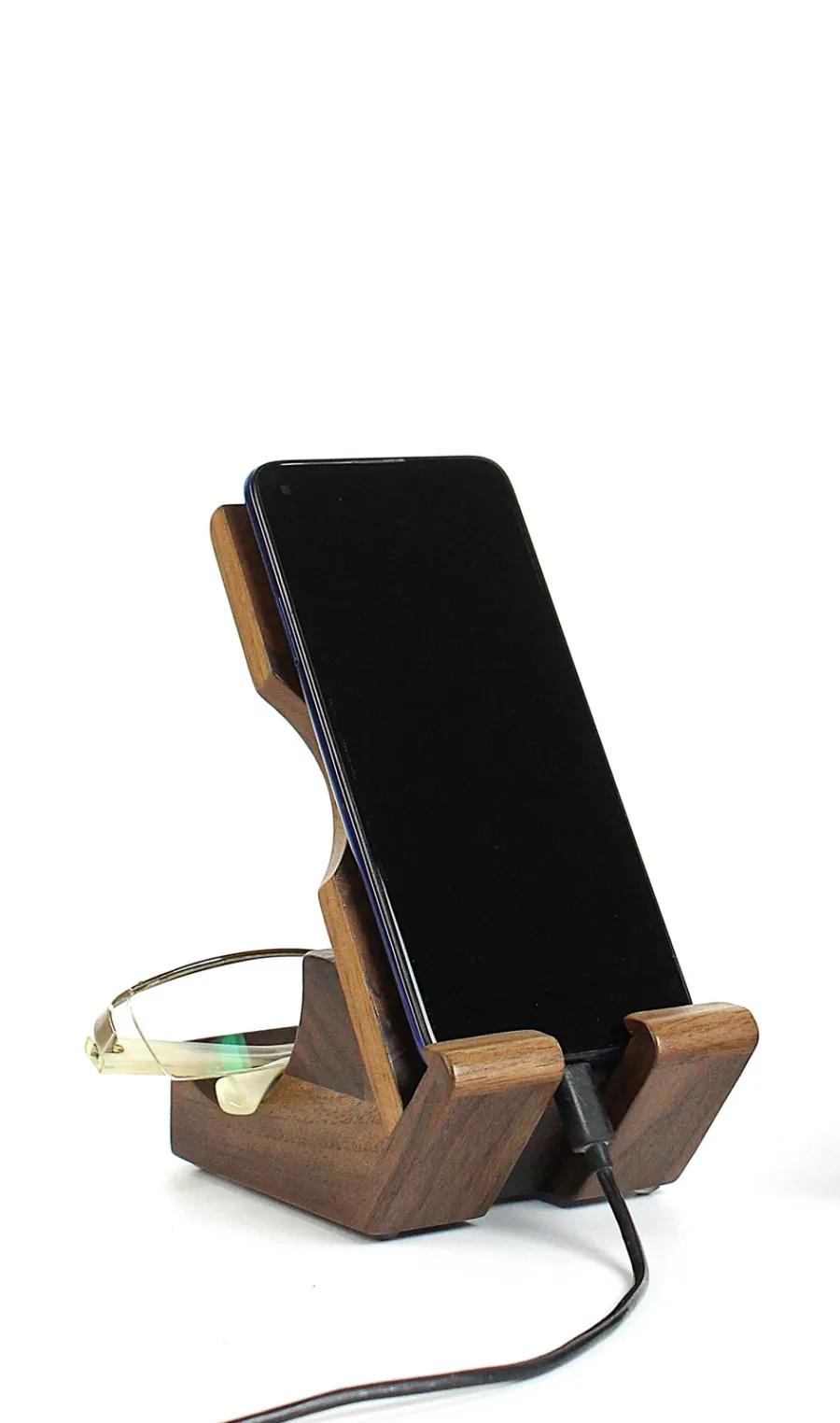 obrazek 2 Ekskluzywny stojak na telefon z orzecha amerykańskiego. Stojak na iPada, tablet, smartfon. Stojak na czytnik e-booków. Wykonane ręcznie.