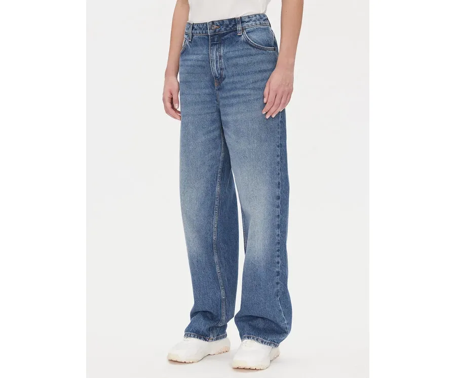 obrazek 1 HUGO Jeansy 50533913 Niebieski Regular Fit