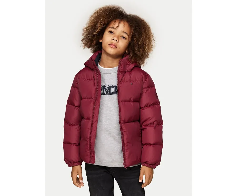 obrazek 1 Tommy Hilfiger Kurtka zimowa Essential KB0KB08341 Bordowy Regular Fit