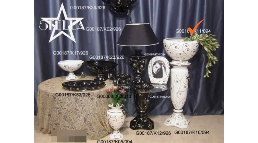 obrazek 1 Biała ceramiczna donica prosto z Włoch