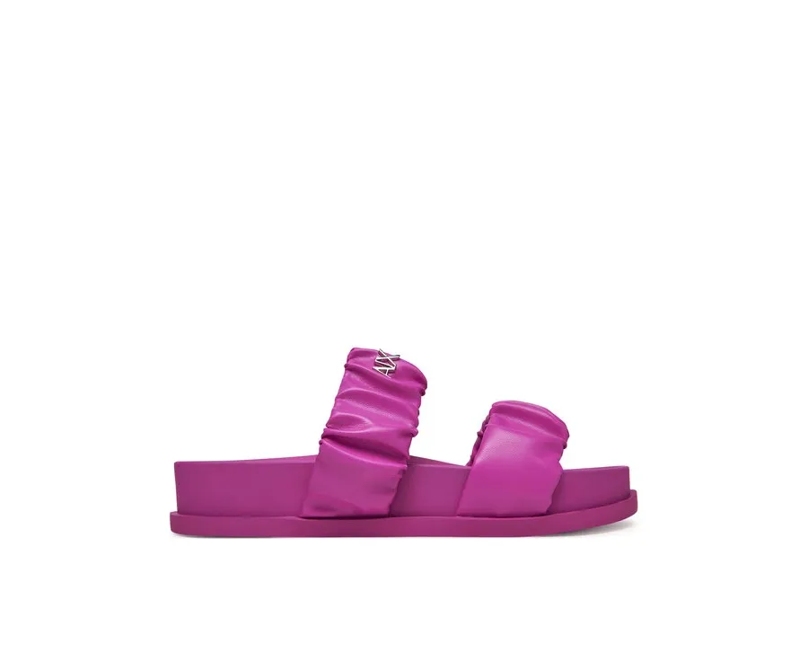 obrazek 1 Armani Exchange Klapki XDP062 XV926 01820 Różowy