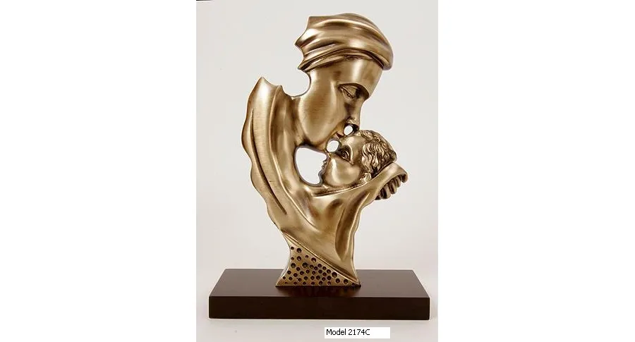 obrazek 2 Piękna figura matki