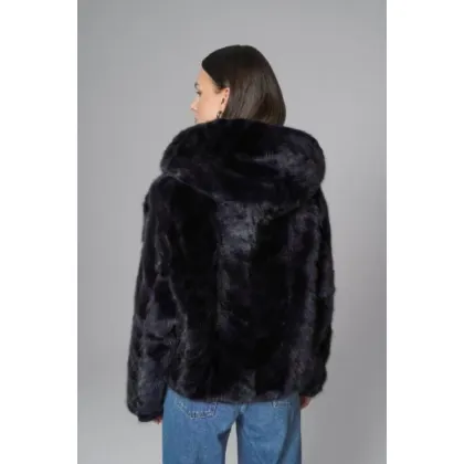 Picture Exclusive and warm mink fur jacket