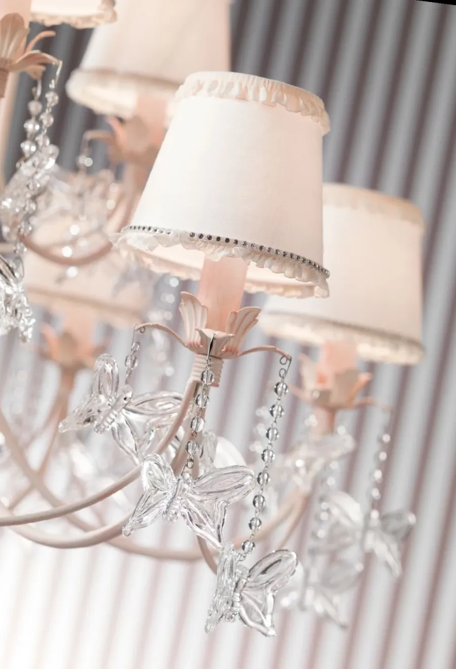 obrazek 2 Śliczny żyrandol do sypialni - Euro Lamp Art