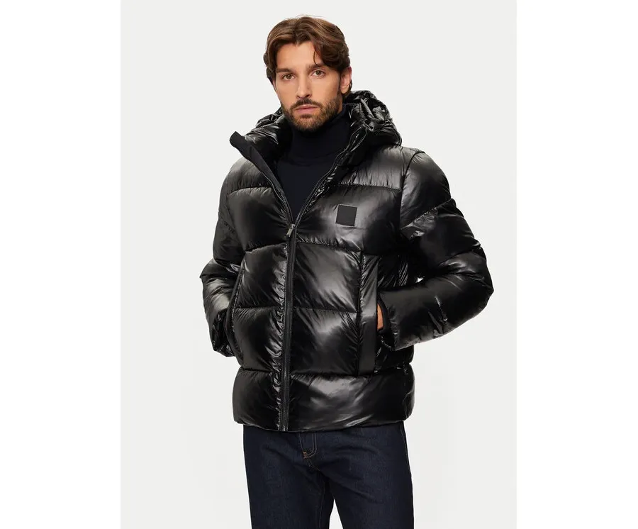 obrazek 1 Calvin Klein Kurtka zimowa K10K113721 Czarny Regular Fit