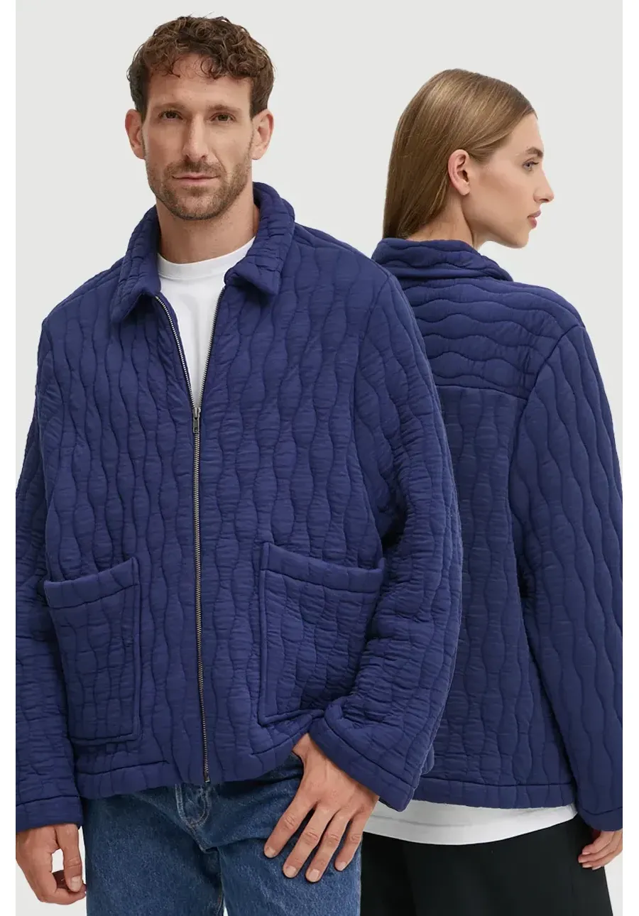 obrazek 1 A.P.C. kurtka veste fish kolor granatowy przejściowa PSAKB.M02982