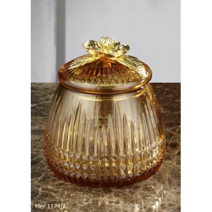 Zdjęcie Ręcznie grawerowany kryształ i pozłacane pudełko z brązu