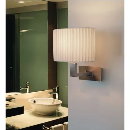 Zdjęcie Wyjątkowa lampa ścienna do łazienki lub innych pomieszczeń