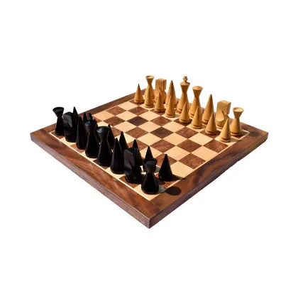 Zdjęcie Czarujący komplet do gry w szachy - The Chess Empire