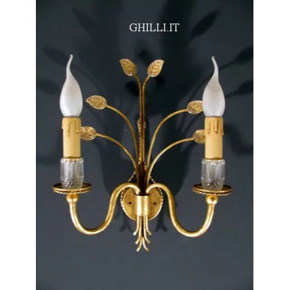 Zdjęcie Para kinkietów w stylu vintage ze złotą metalową strukturą