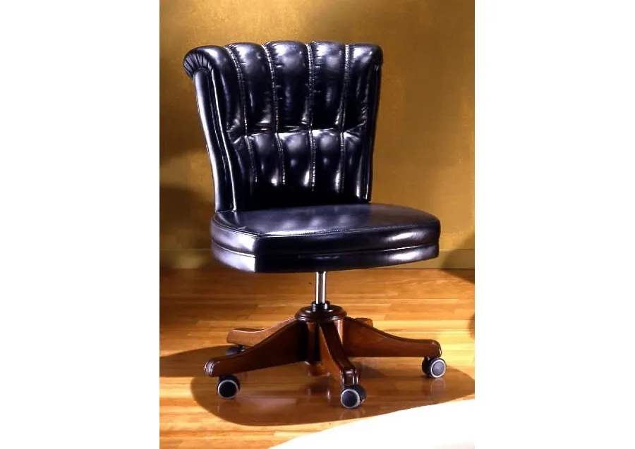 picture 1 Exclusive chair for the Director