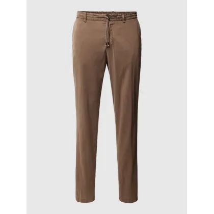 Zdjęcie Chinosy o kroju slim fit z wpuszczanymi kieszeniami w stylu francuskim