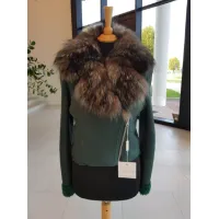 Picture Exclusive sheepskin coat made of fox fur and sheep wool - Toschi