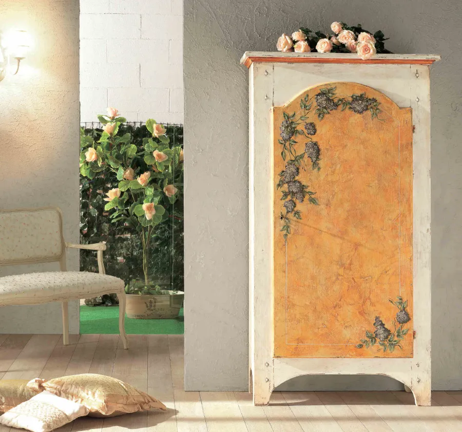 picture 1 Italian manually decorated Provence style shelf - Interiors Italia