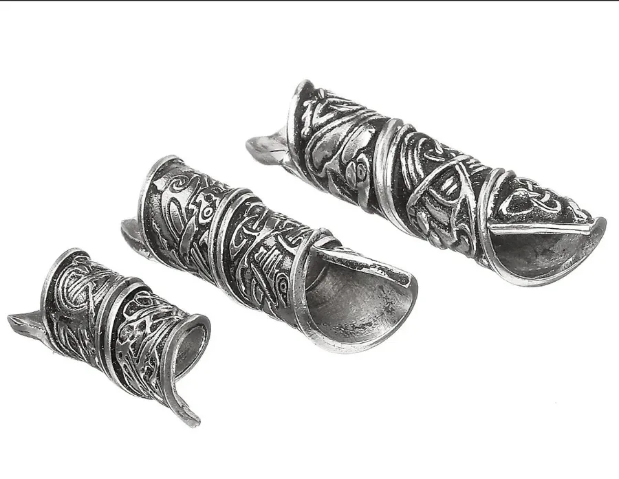 obrazek 2 Irlandzkie koraliki do włosów / brody z cyny z celtyckim wzorem