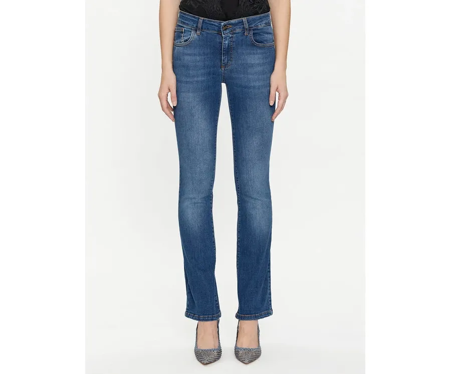 obrazek 1 Rinascimento Jeansy CFC0117537003 Niebieski Flare Fit