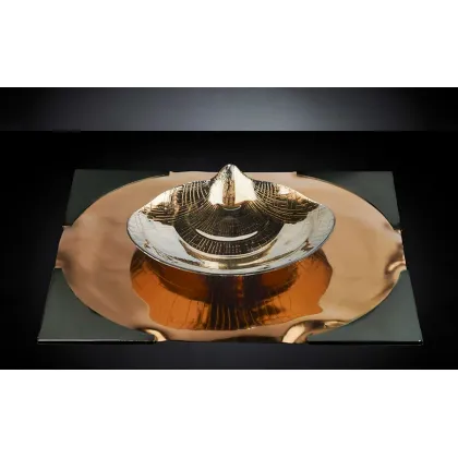 Zdjęcie Elegancki duży talerz ze szkła barwiony na złoto