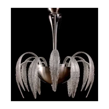 Zdjęcie Unikatowy żyrandol dekoracyjny Giza z opadającymi liśćmi