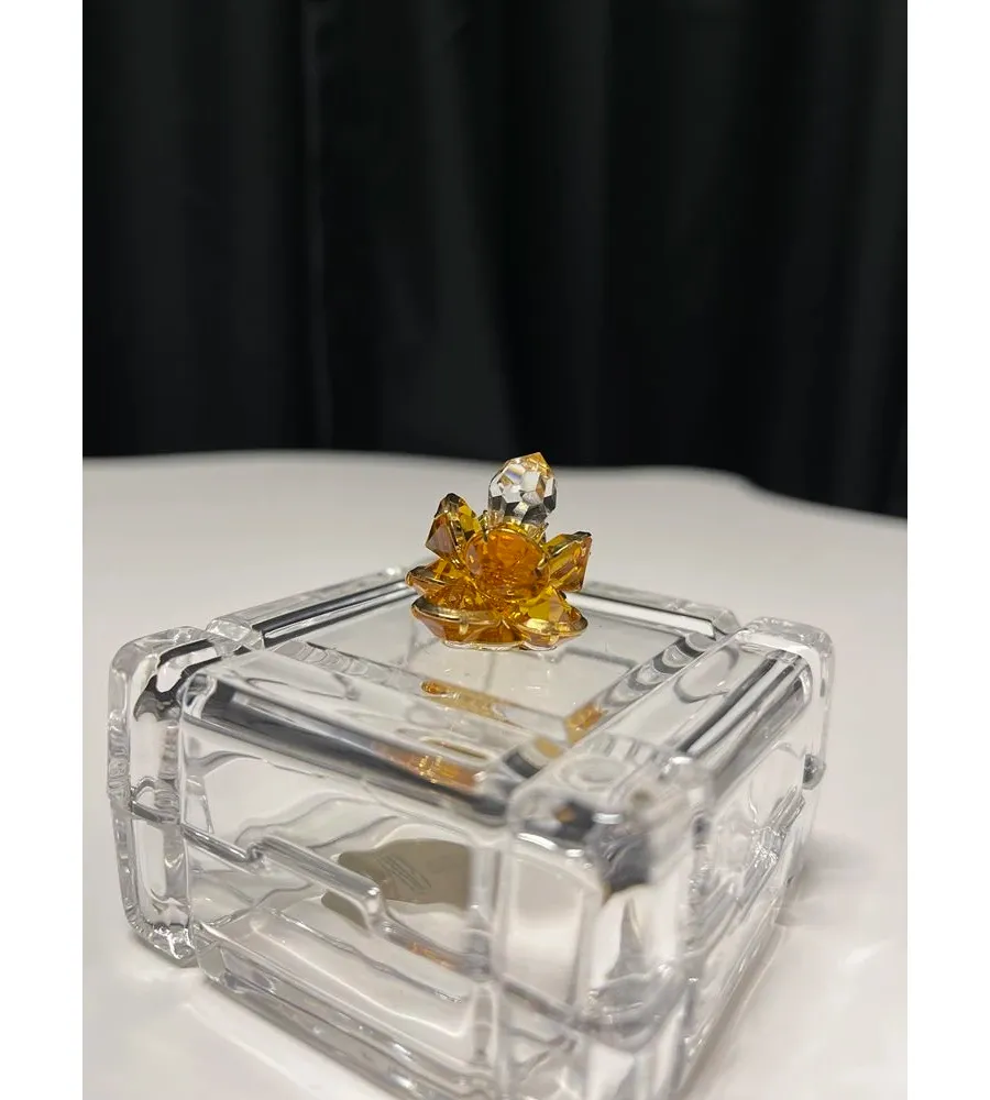 obrazek 2 Luksusowe pudełko 8x8 cm na drobiazgi wykonane we Włoszech