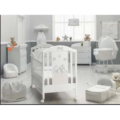 Zdjęcie Gustowna komoda do sypialni niemowlaka - Italbaby