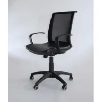 Picture A stylish Qatar office chair