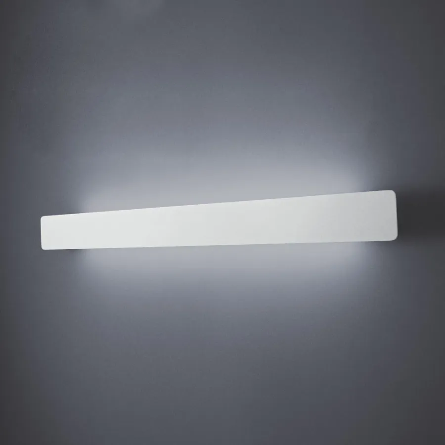 obrazek 1 Długi kinkiet wykonany ze stali, aluminium i akrylu - dł. 96 cm