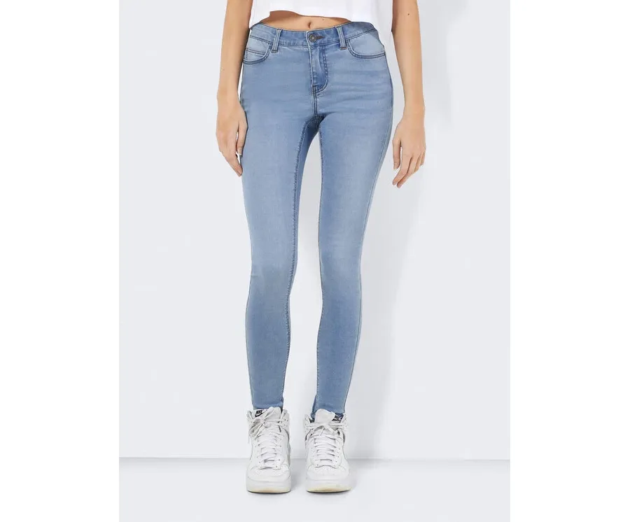 obrazek 1 Noisy May Jeansy Billie 27024953 Niebieski Skinny Fit