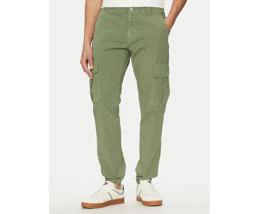 obrazek 1 Tommy Jeans Joggery Ryan DM0DM20284 Zielony Regular Fit