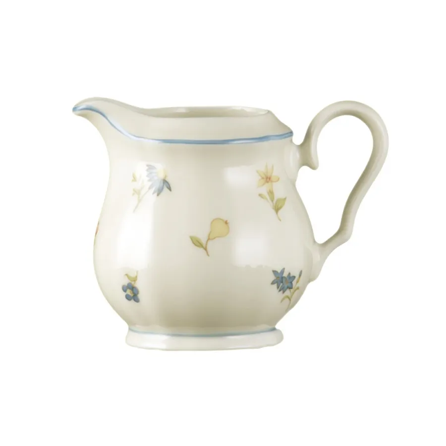 obrazek 1 Porcelanowy mały dzbanuszek do mleka zdobiony motywem kwiatowym - Seltmann Weiden