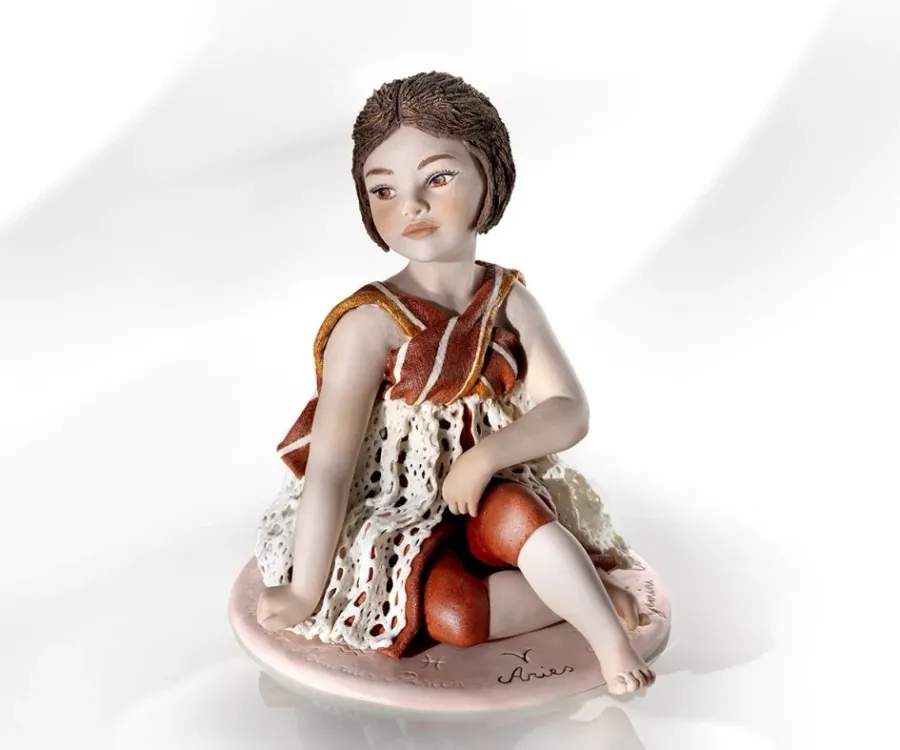 obrazek 1 Figurka kobiety jako znak zodiaku baran - Sibania
